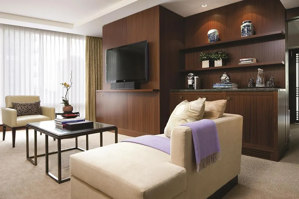 Shangri-La Toronto Hotel