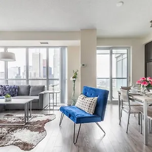  Holiday home Stunning Views Of Downtown - Luxury High Rise With King Bed!